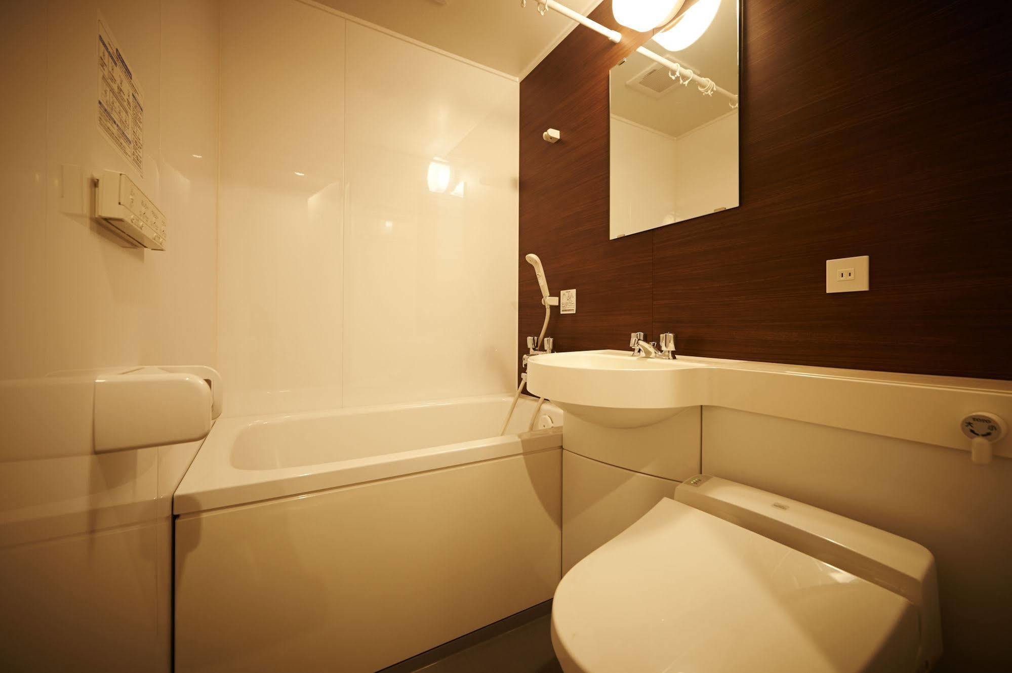 Okayama Square Hotel Plus Exterior photo